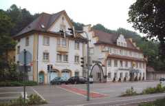 dol020104k.jpg (11780 bytes)