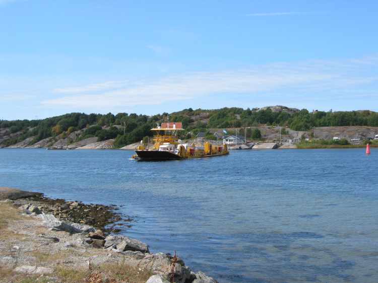 109-0940_img-g.jpg (35429 bytes)