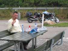 109-0985_img-k.jpg (6460 bytes)